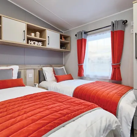 Elite Caravan Kemping *